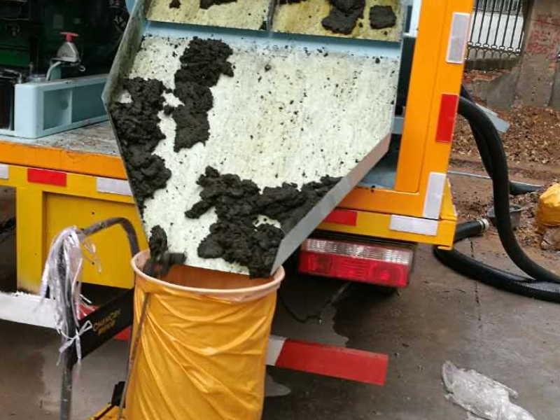 大兴管道疏通 清源专业疏通隔油池 清源附近管道疏通